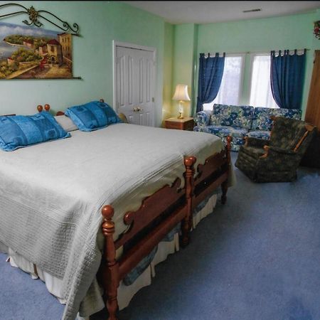 Rabbit Creek Bed & Breakfast Versailles Εξωτερικό φωτογραφία