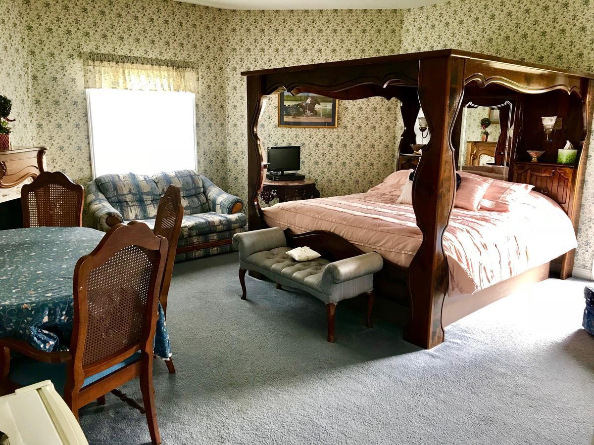 Rabbit Creek Bed & Breakfast Versailles Εξωτερικό φωτογραφία